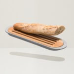 Bamboo baguette cutting board with crumb tray - Image 2
